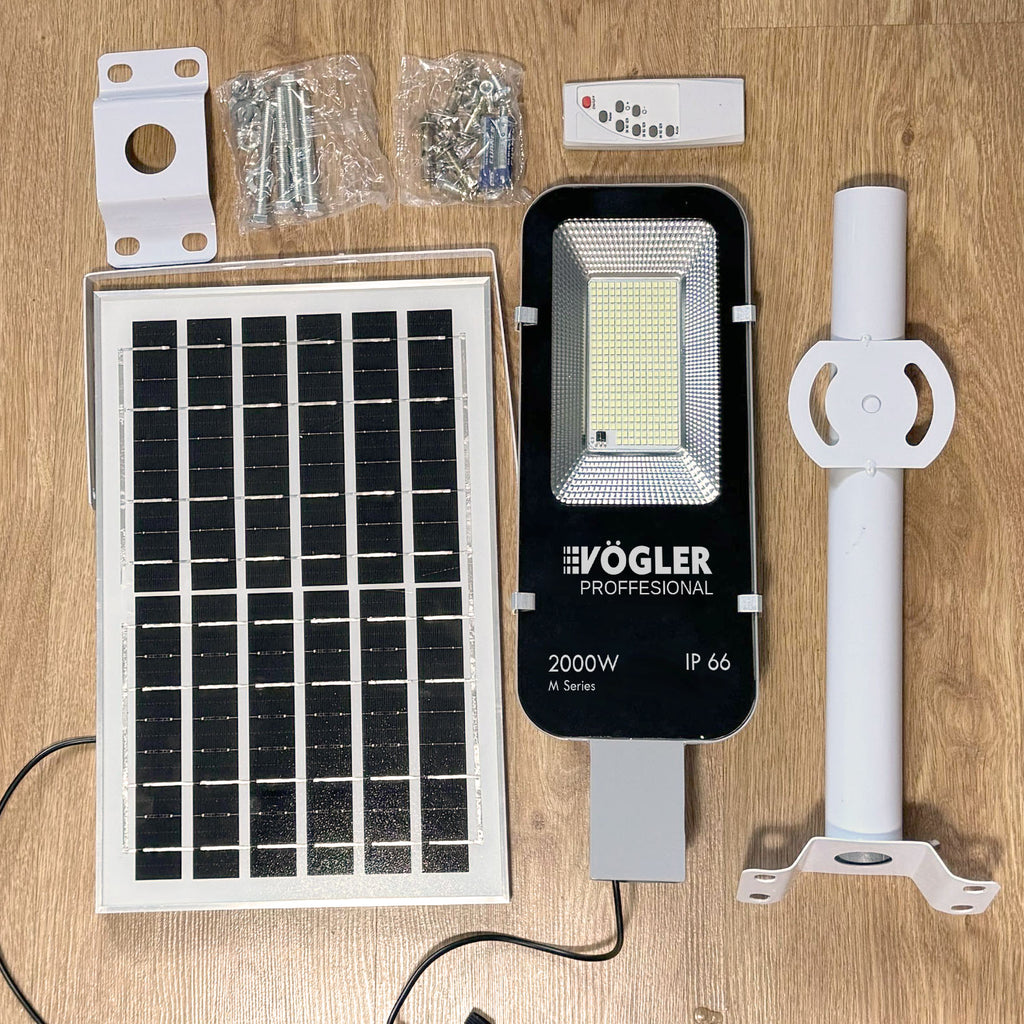 Lampe solaire puissante, capteur crépusculaire, télécommande, Vögler Professional 2000W